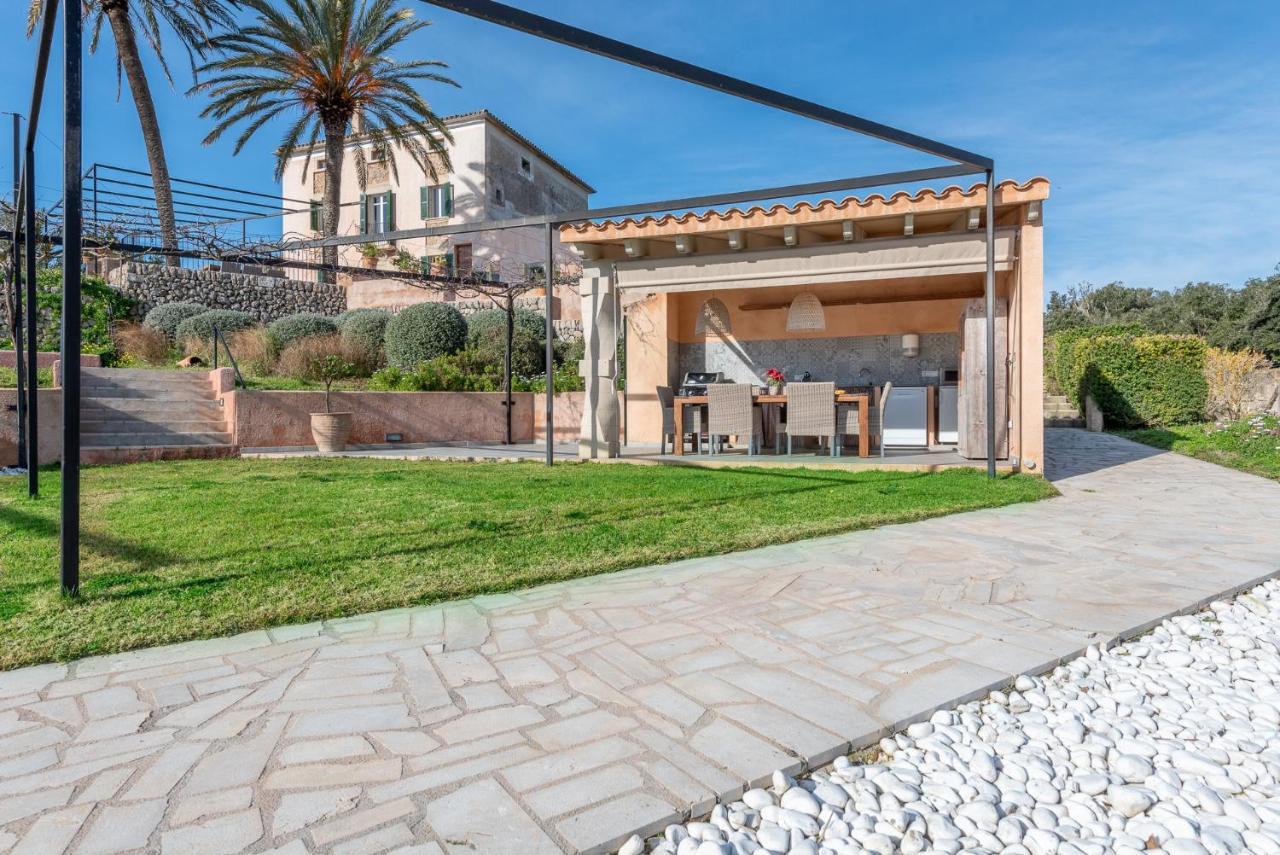 Villa Son Caminals *